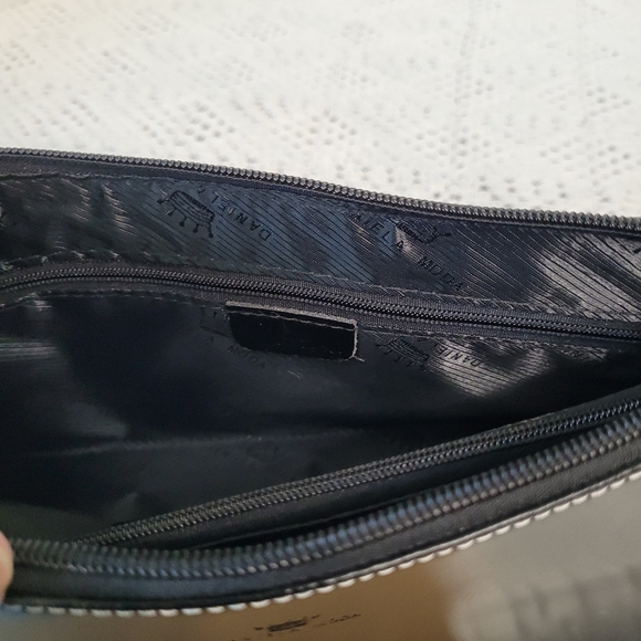 Daniela Moda Baguette handbag/purse Blk and tan CLASSIC Elegance - Picture 6 of 10